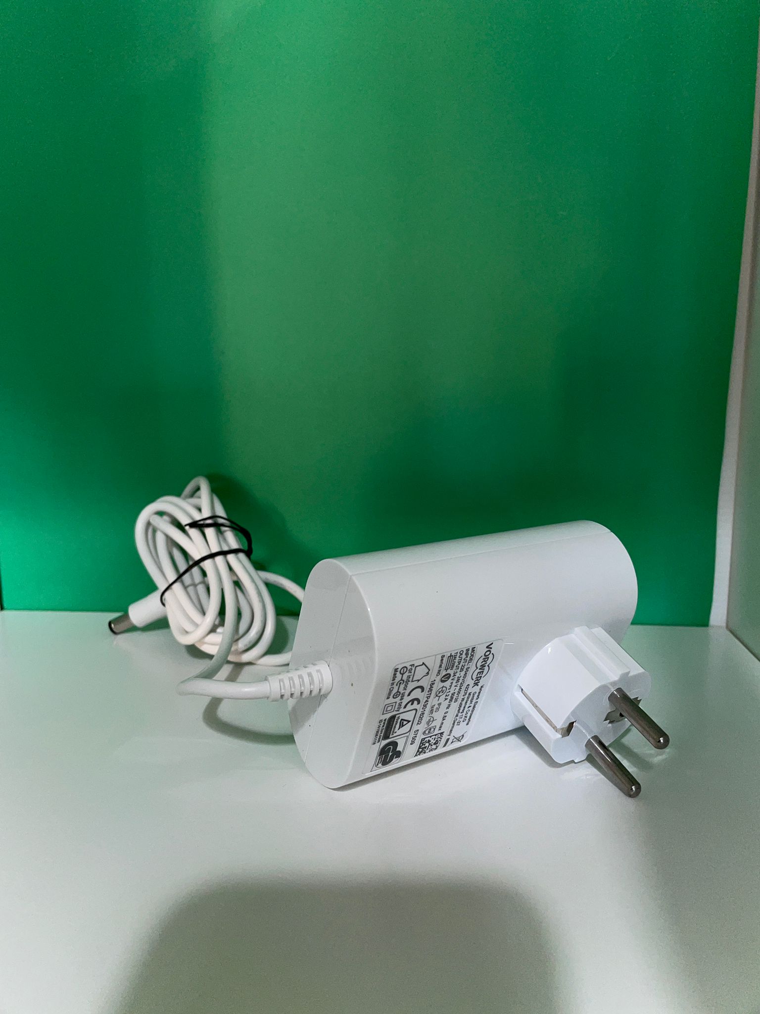 caricabatterie vb100