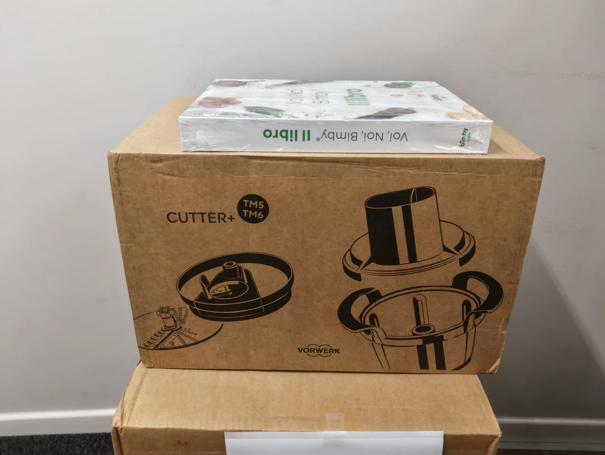 Bimby TM6 Vorwerk Nuovo Sigillato Garantito 24 Mesi Offerta Con Affettatutto