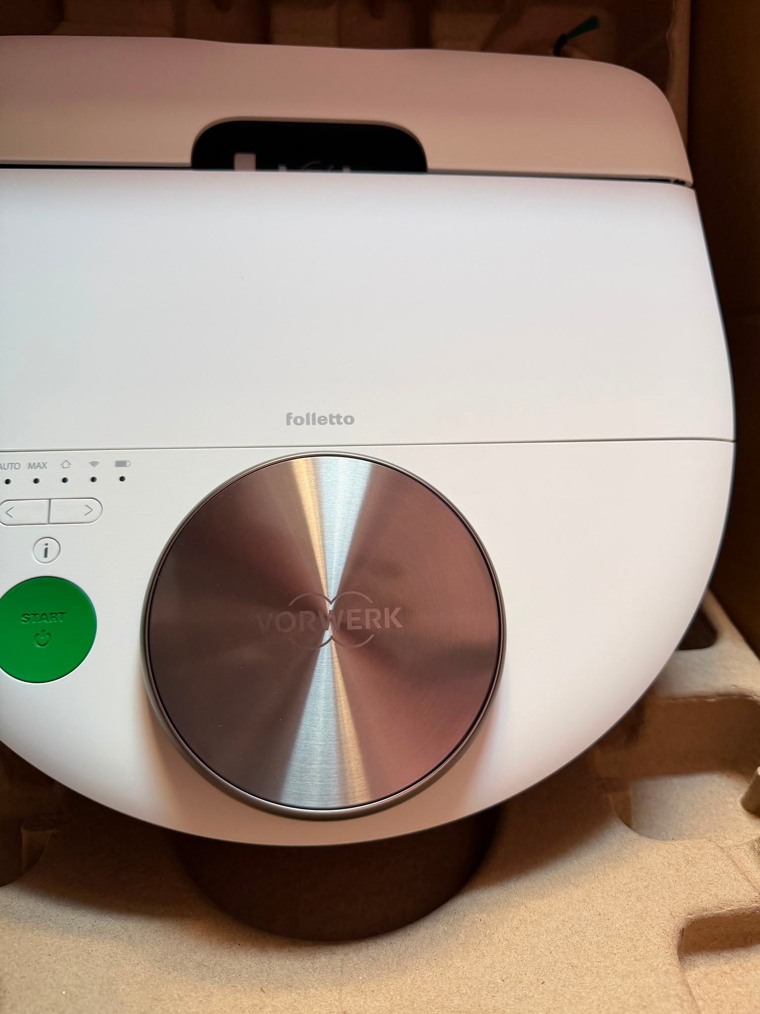 Folletto Vorwerk VR7s Robot Aspirapolvere espositivo garanzia 12 mesi