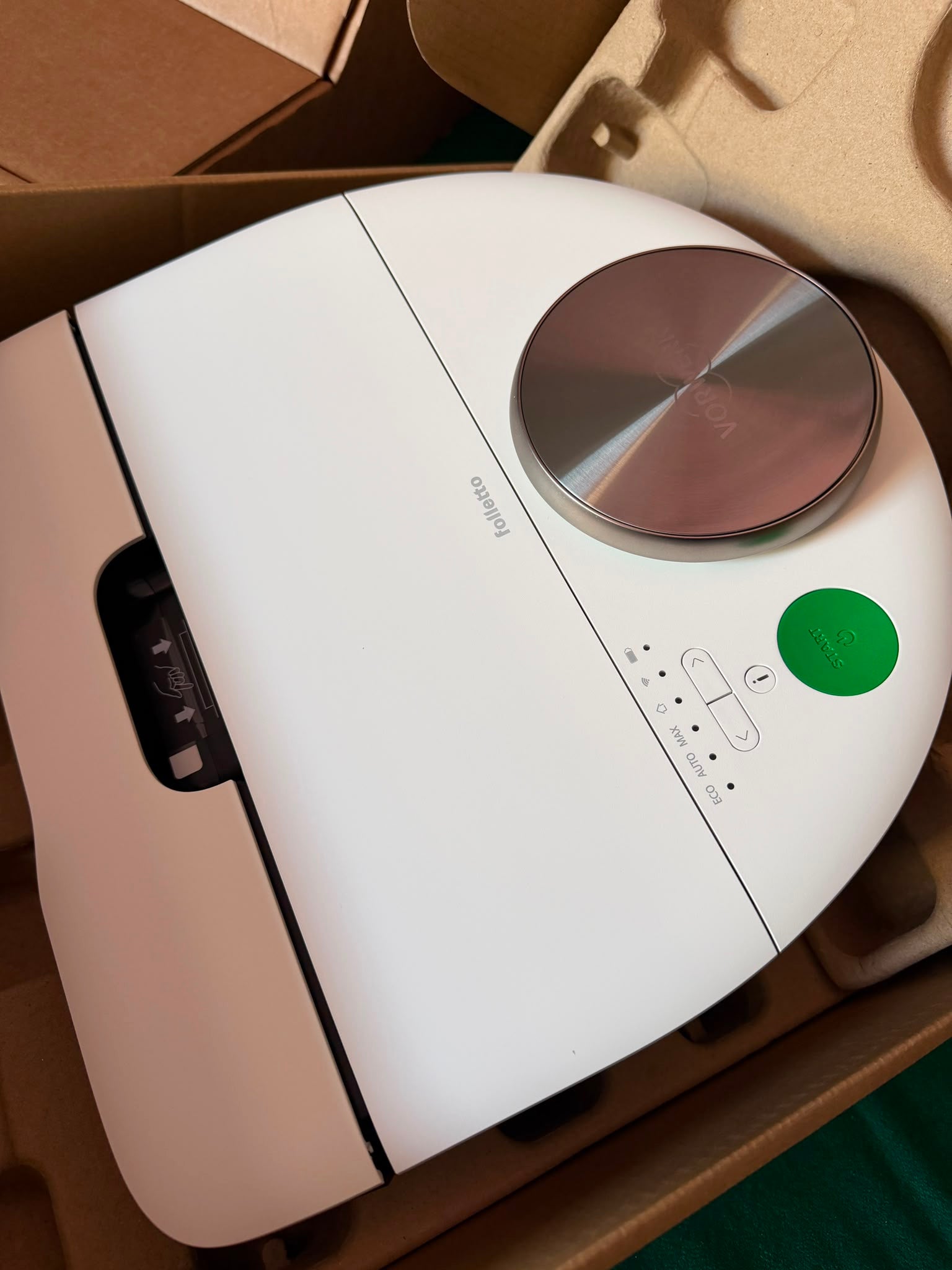 Folletto Vorwerk VR7s Robot Aspirapolvere espositivo garanzia 12 mesi