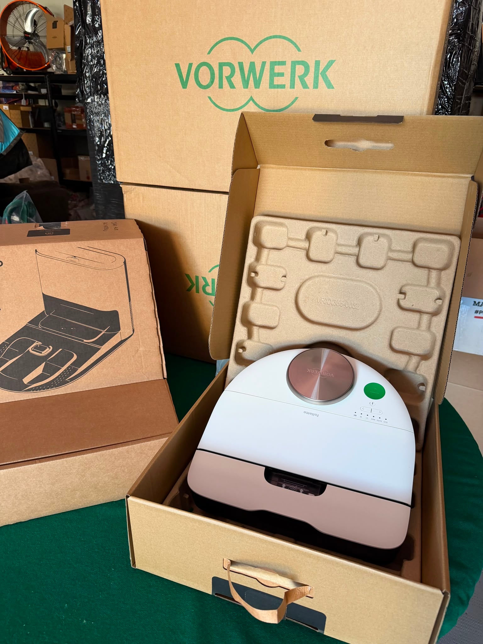 Folletto Vorwerk VR7s Robot Aspirapolvere espositivo garanzia 12 mesi